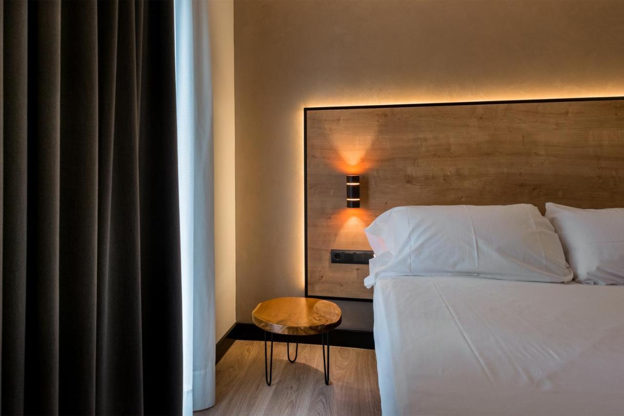 Ibis Styles Figueres Ronda Hotel Exterior foto