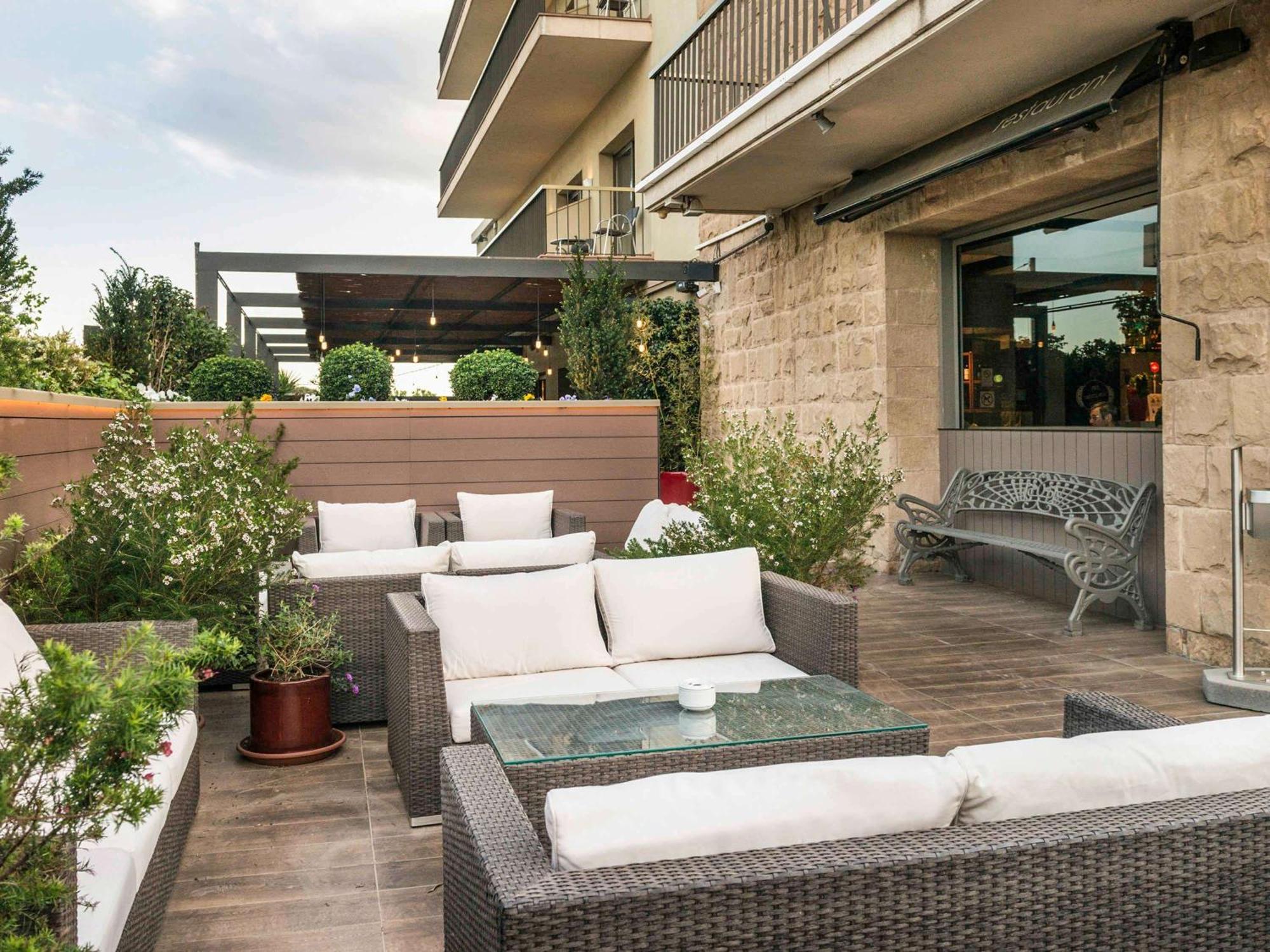 Ibis Styles Figueres Ronda Hotel Exterior foto
